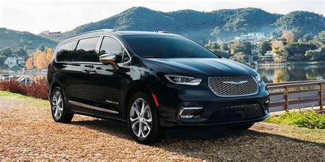 2021 Chrysler Pacifica Preview
