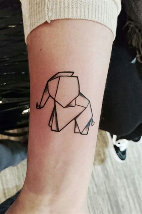 55 Meaningful Geometric Animals Tattoo To Try
