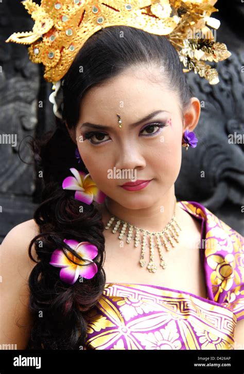 Bali Balinese Indonesian Indonesia Girl Traditional Culture Girl Art