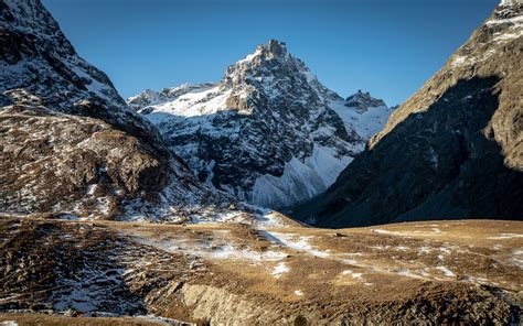 Download Wallpaper 1680x1050 Mountains Peak Snow Nature Landscape