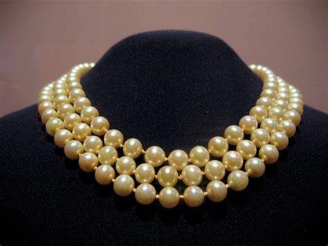 how much are pearls worth a guide to purchasing the best pearls times square chronicles