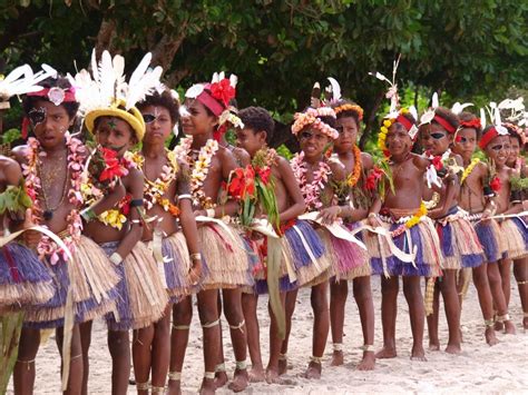 Experience Papua New Guinea—travel Log—eyos Expeditions