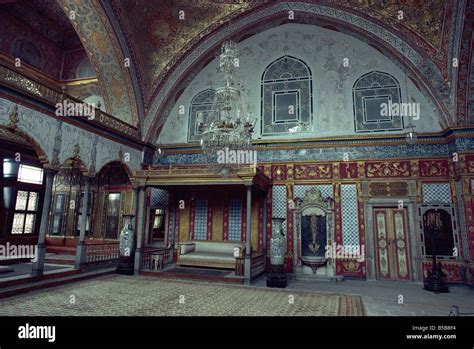 Topkapi Palace Harem Interior Hi Res Stock Photography And Images Alamy