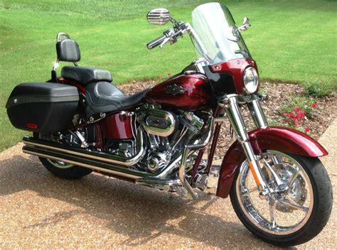 Insofar as having a graphic treatment, the standard keeps firmly to the classics—as we've said there's only black or bright to be seen here, in the form of sheet. 2012 Harley-Davidson CVO Softail Convertible - for sale on ...