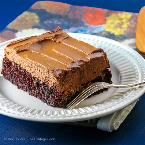 Some prefer to read tabs, while others are able to understand music notation. Chocolate Sheet Cake with Chocolate Caramel Frosting ...