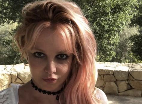 Britney Spears Stuns Instagram With Chopped Off Hair And Nude Photos