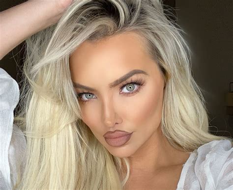 Lindsey Pelas Bio Age Height Models Biography