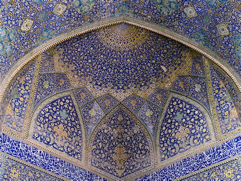 The building has the distinction of having the largest religious dome in the world, it measures 51.2 m (167. Sultan Salahuddin Abdul Aziz Shah Mosque - Mosque in ...