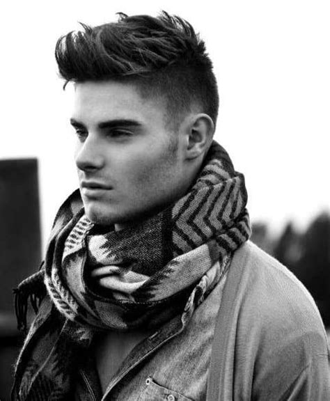 Men S Haircut And Shave Shaved Sides Hairstyles For Men Men S