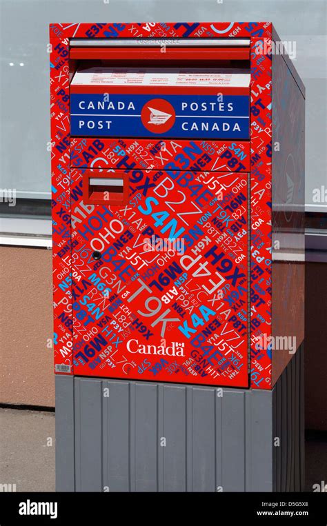 Canada Post Letterbox Drop Box Stock Photo Alamy