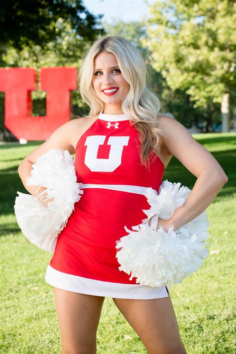 College Cheerleading Cheerleading Pictures Cheerleading Outfits