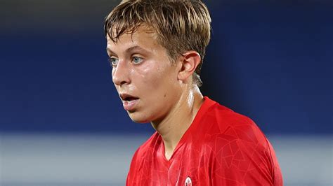 Canadian Footballer Quinn Becomes First Transgender Athlete To Win