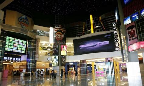 10 Mall Keren Di Makassar Yang Wajib Anda Kunjungi Itrip