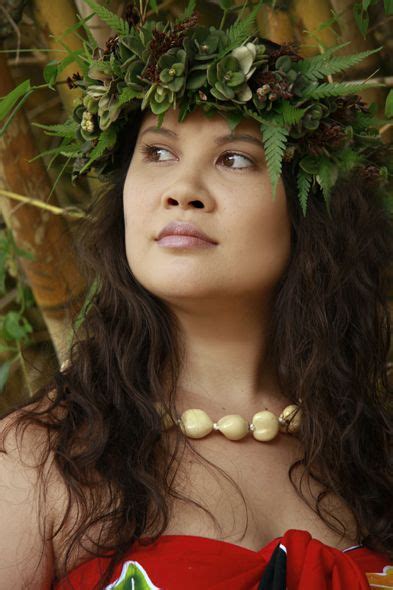 109 Best Polynesian Women Images On Pinterest Faces Native Americans