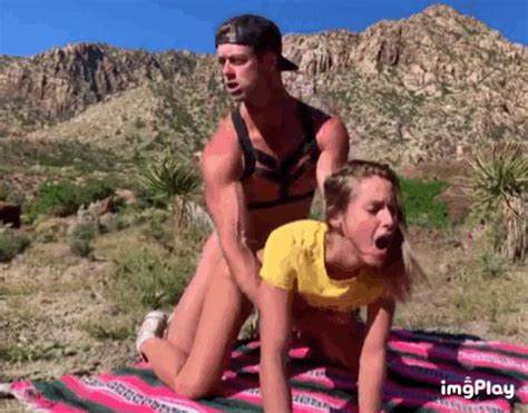 Real Horny American Couple Fucking Outdoor BULGE ANAL GIF 55 Pics
