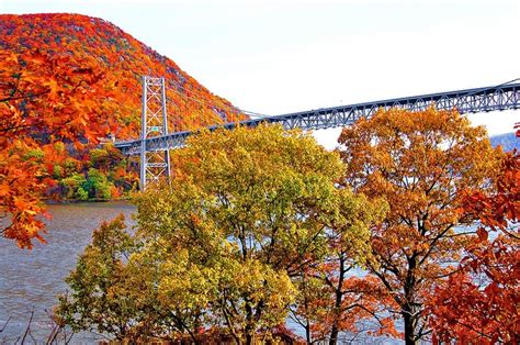 16 Best Drives To See Fall Foliage In New York Planetware