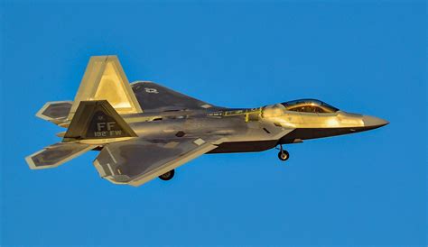 World War Iii Question Could Russia Or China Beat The F 22 Raptor In A