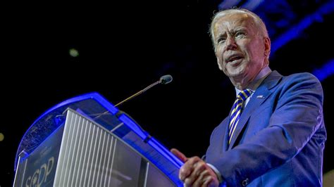 Wsj Opinion Journal Editorial Report Opinion A Warren Boomlet A Biden Backlash