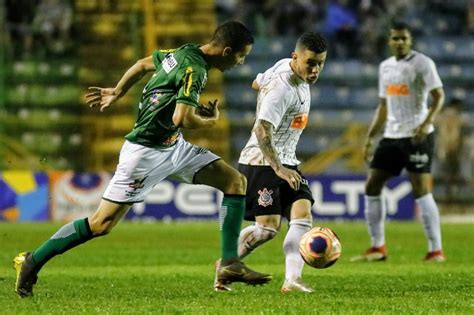 Em seguida, matheus mattos narra a partida e os comentários ficam por conta de leandro dias. Acompanhe ao vivo - Corinthians x Cuiabá - Copa São Paulo