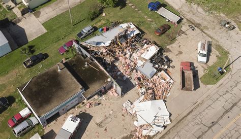 8 Injured As Kansas Town Gets Direct Hit From Tornado For Second Time