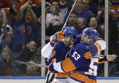 Casey Cizikas Scores Late To Give New York Islanders Win Over Edmonton Oilers Syracuse Com