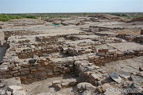 Dholavira tourism and travel guide. Dholavira, India | Shunya