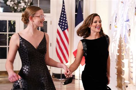 Jennifer Garners Daughter Violet Affleck Shines At The White House