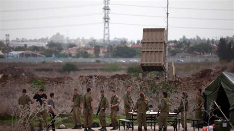 Nahostkonflikt Israel kündigt Ausweitung der Gaza Offensive an ZEIT