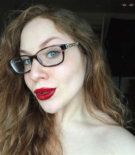 Makeup For Glasses Bold Red Lips Simple Eye Makeup