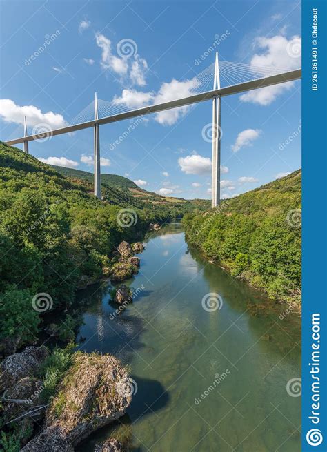 Millau Viaduct Bridge The Highest Bridge In The World Aveyron