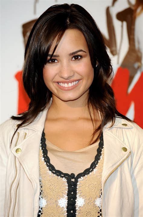 Shoulder Length And Dark Brown Demi Lovato Hair Pictures Popsugar