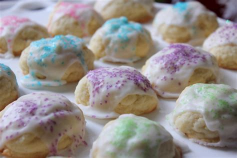For crisp cookies, remove from the container to thaw. Punkie Pie's Place ...: Butter Drop Cookies - A Family ...