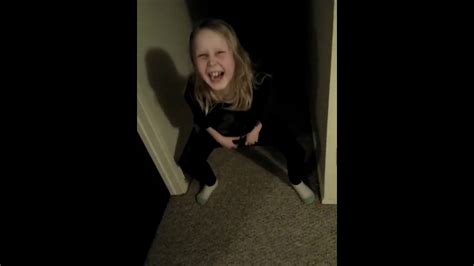 Little Sister Farting Youtube