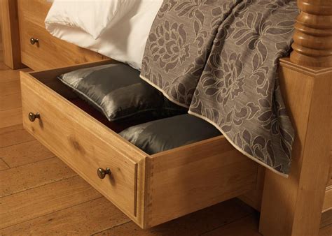 Four Poster Bed Balmoral From Revival Beds