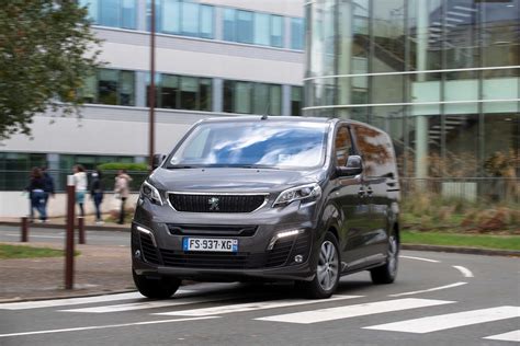 Peugeot E Traveller Technische Daten Maße Innenraum Carwowde