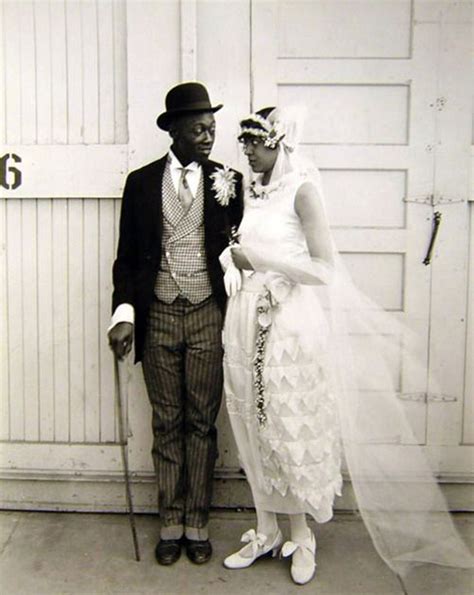 24 Charming Black And White Photos Of African American Weddings In The