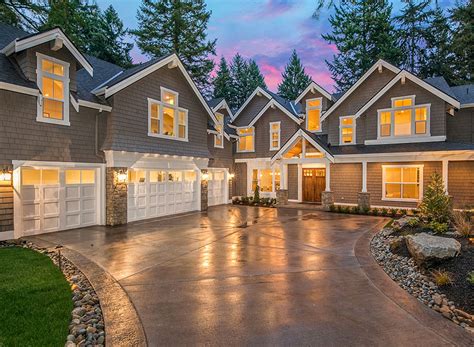 Draw accurate 2d plans within minutes and decorate these with over 150,000+ items to choose from. Spacious Craftsman House Plan with Mega-Bonus Room ...