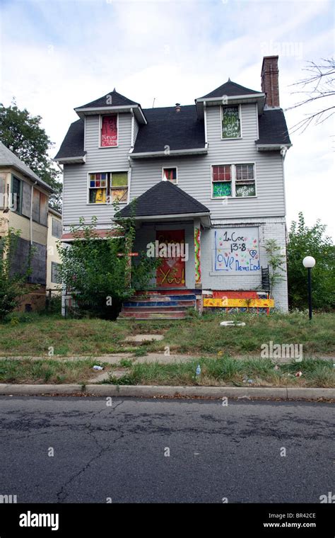 Abandoned Dwelling Detroit Michigan Usa Stock Photo Alamy