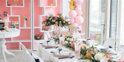 Tips For Hosting The Ultimate Galentines Day Soiree