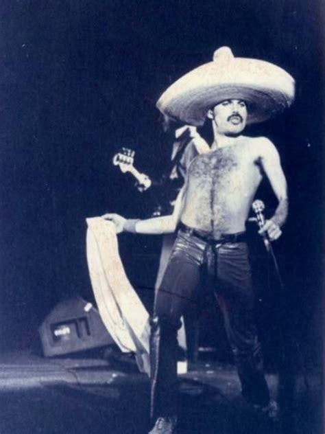 Freddie Mercury Y Queen En México Cantaron En Cantinas Y Los Golpearon