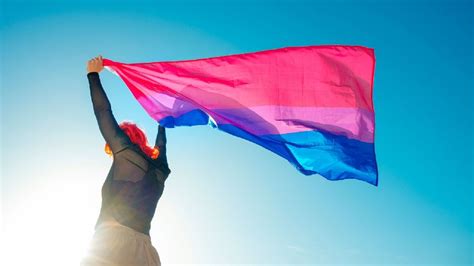 5 Datos Sobre La Bisexualidad Que Te Ayudarán A Romper Tabúes La Península Hoy