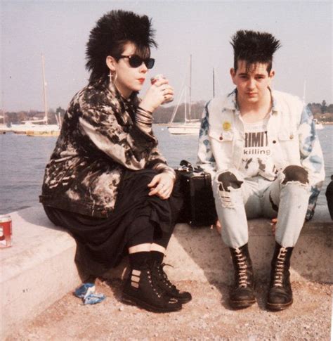 N O W T H I S I S G O T H I C Punk Fashion Punk Outfits 80s Punk