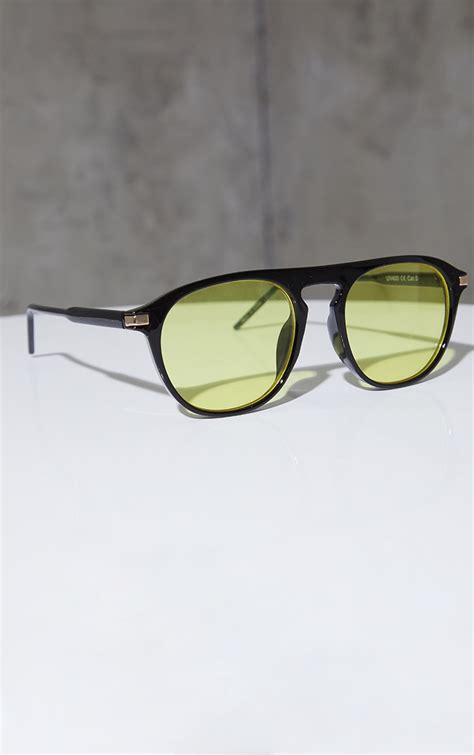 Yellow Lens Round Black Frame Sunglasses Prettylittlething Aus