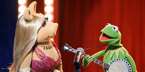 Miss Piggy And Kermit Relationship Timeline Business Insider