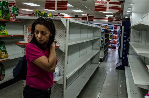 Oil Cash Waning Venezuelan Shelves Lie Bare The New York Times