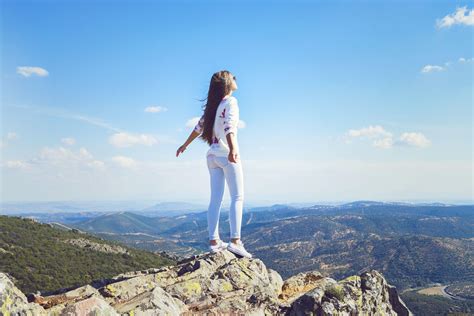 Mountain Woman Wallpapers Top Free Mountain Woman Backgrounds
