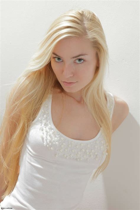 Pin By Josie Saunders On Beauty And Hair Extraordinaire 33 Swedish Blonde Long Hair Styles Beauty