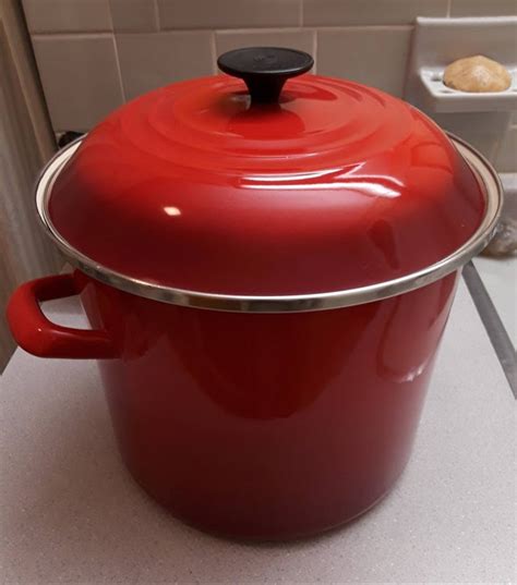 Check spelling or type a new query. Le Creuset 20-Quart stock pot $3.71 : ThriftStoreHauls