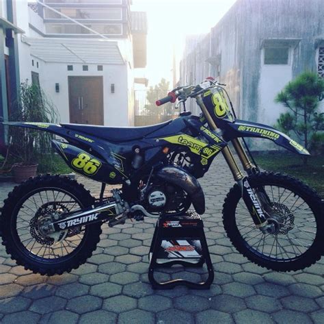 Baya modifikasi honda crf150l supermoto tidaklah murah pemirsa. Modifikasi Ninja Trail Gunakan Bodi CRF 250 | Modifikasi ...