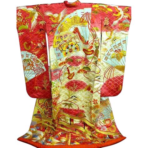 Vintage Japanese Silk Kimonos 2048